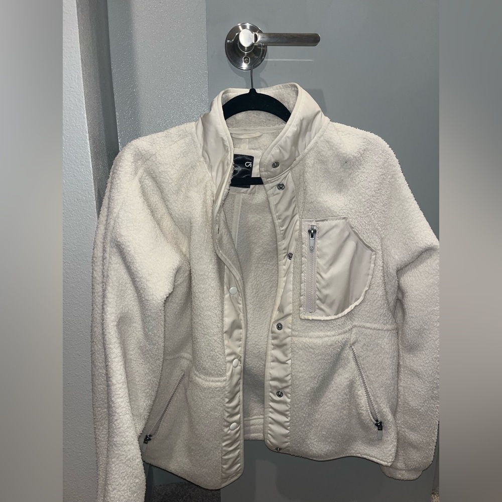 Cream Gap Fit Jacket